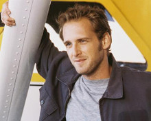 This is an image of 253471 Josh Lucas Photograph & Poster