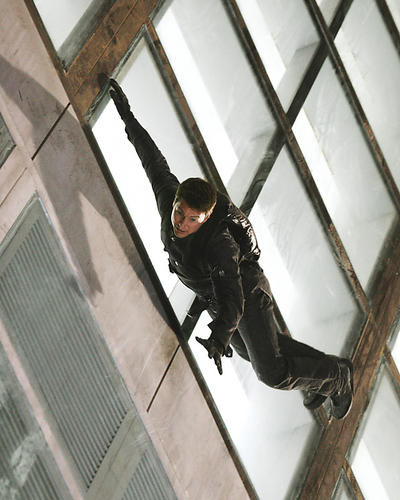 This is an image of 271500 Tom Cruise Photograph & Poster