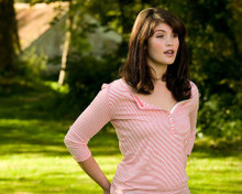 This is an image of 282689 Gemma Arterton Photograph & Poster