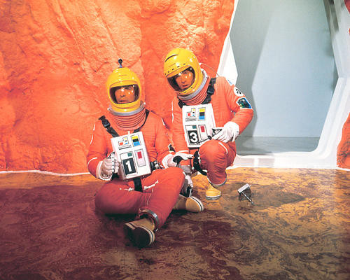 This is an image of 283097 Space 1999 Photograph & Poster