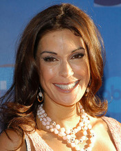 This is an image of 263652 Teri Hatcher Photograph & Poster
