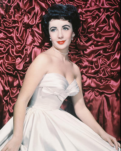 This is an image of 230681 Elizabeth Taylor Photograph & Poster