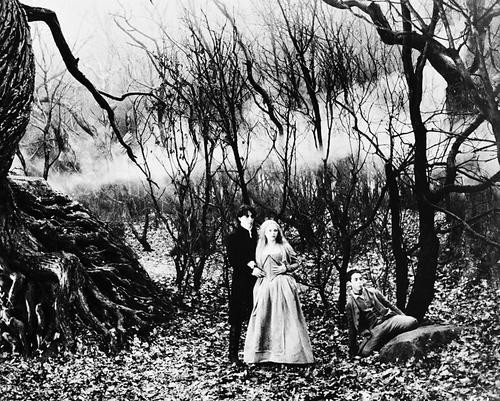 This is an image of 169688 Johnny Depp & Christina Ricci Photograph & Poster