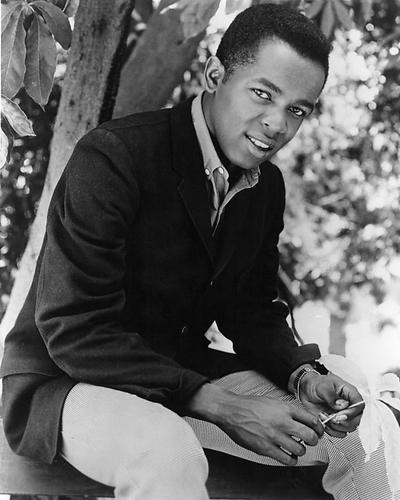 This is an image of 192506 Lou Rawls Photograph & Poster