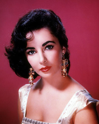 This is an image of 282812 Elizabeth Taylor Photograph & Poster