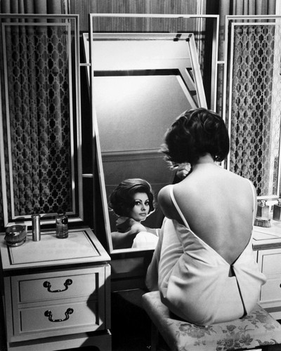 This is an image of Prints & Posters of Sophia Loren 104853