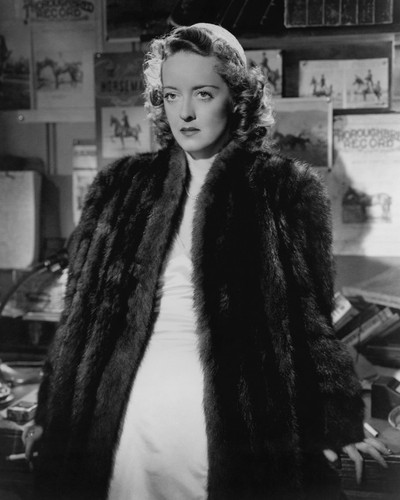 This is an image of Prints & Posters of Bette Davis 104886