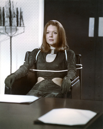 This is an image of Prints & Posters of Diana Rigg 202813