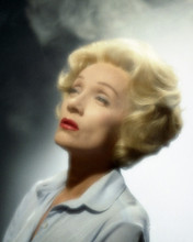 This is an image of Prints & Posters of Marlene Dietrich 203003