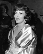 This is an image of Prints & Posters of Gina Lollobrigida 105479