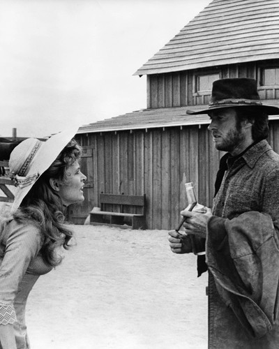 This is an image of Prints & Posters of High Plains Drifter 105402