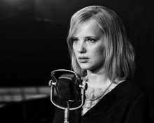 This is an image of Prints & Posters of Joanna Kulig 106029