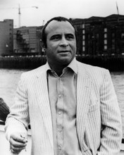 This is an image of Prints & Posters of Bob Hoskins 106350