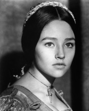 This is an image of Prints & Posters of Olivia Hussey 106196