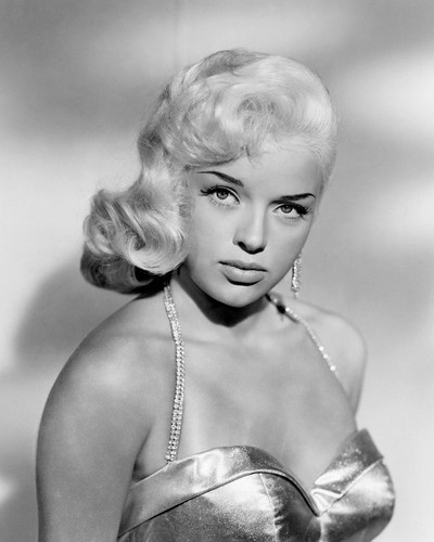 This is an image of Prints & Posters of Diana Dors 106439