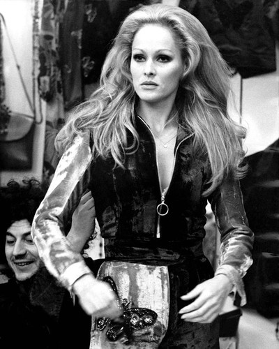 Movie Market - Prints & Posters of Ursula Andress 106817