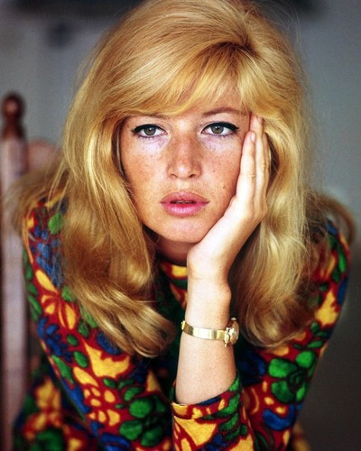 This is an image of Prints & Posters of Monica Vitti 204247