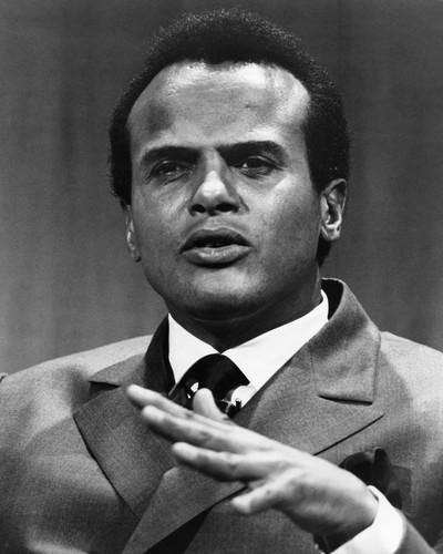This is an image of Prints & Posters of Harry Belafonte 107194