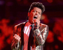 This is an image of Prints & Posters of Bruno Mars 204445