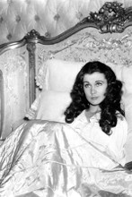 Vivien Leigh as Scarlet in her bed Gone With The Wind 8x12 inch real photo