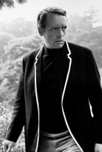 Patrick McGoohan as Number 6 in Portmeirion The Prisoner TV 8x12 inch real photo