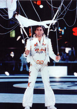 Honeymoon in Vegas Nicolas Cage parachutes in as Elvis 5x7 inch photo