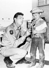 The Andy Griffith Show Andy & Ron Howard cross guns 5x7 inch photo