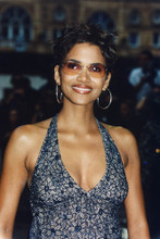 Halle Berry 4x6 inch press photo #347656