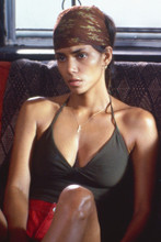 Halle Berry vintage 4x6 inch real photo #355852