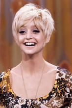 Goldie Hawn vintage 4x6 inch real photo #362885