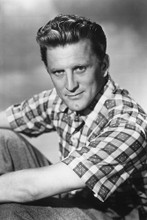 Kirk Douglas vintage 4x6 inch real photo #453261