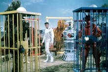 Lost In Space, Guy Williams & Robot tour circus Space Circus episode 4x6 photo