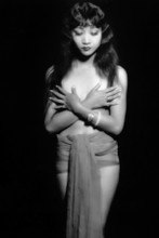 Anna May Wong very sensual studio pose hand scovering naked chest 4x6 inch photo