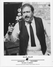 Allo Allo! British sitcom original 8x10 photograph star Gordon Kaye
