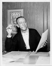 Fred Astaire 1962 smokes cigarette Mr Easy Alcoa Premiere 8x10 photo