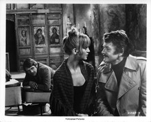 The Girl From Petrovka original 8x10 photo Goldie Hawn Hopkins Holbrook snipe