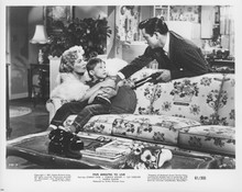 Five Minutes To Live original 8x10 photograph 1961 Johnny Cash with gun in house