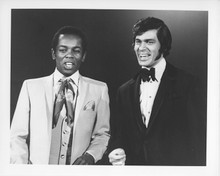 Engelbert Humperdinck Show original 1970 Engelbert with guest  Lou Rawls 8x10