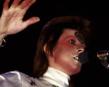 DAVID BOWIE