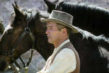 Paul Newman in western hat with horses Hombre 4x6 inch photo