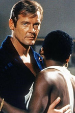 Live and Let Die Roger Moore Gloria Hendry 4x6 inch photo