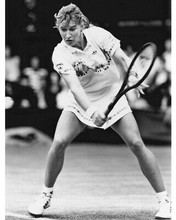 Steffi Graf In Action On Court Wimbledon 1990 8x10 Photo (20x25 cm approx)
