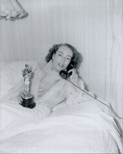 Joan Crawford accepts his Academy Award in bed on telephone 8x10 photo