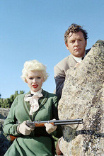 Jayne Mansfield with rifle Kenneth More Sheriff of Fractured Jaw 11x17 Poster