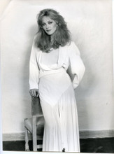 TANYA ROBERTS 8X12 APPROX ORIGINAL PRESS PHOTOGRAPH A VIEW TO A KILL POSING