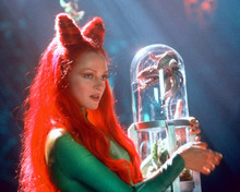 BATMAN & ROBIN 8X10 PHOTO UMA THURMAN POISON IVY