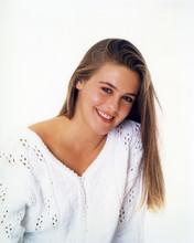 Alicia Silverstone Smiling In White Top Lovely Pose 8x10 Photo 20x25 cm approx