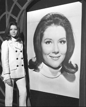 Diana Rigg poses next to giant poster of herself The Avengers TV 8x10 photo