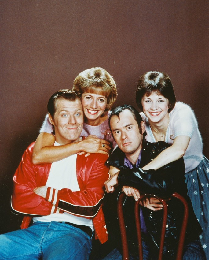 Laverne & Shirley Cast Color Rare 8x10 Photo Moviemarket