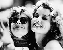THELMA AND LOUISE IN THELMA & LOUISE 8X10 B&W PHOTO